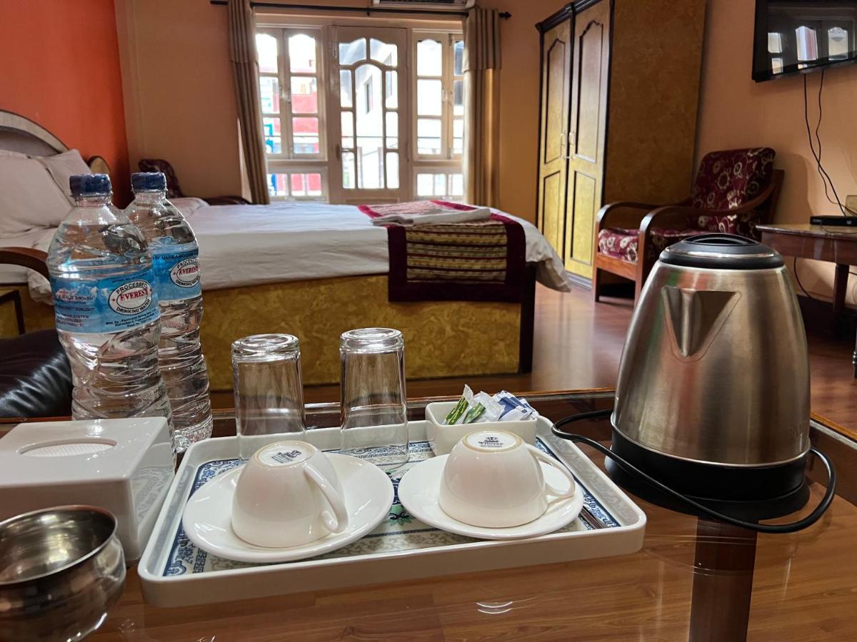 Hotel Mudkhu Durbar Катманду Екстериор снимка