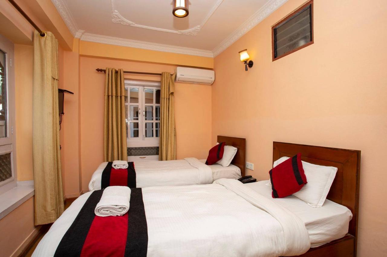 Hotel Mudkhu Durbar Катманду Екстериор снимка